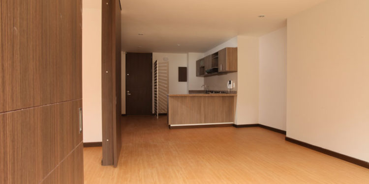 sala-proyecto-apartamentos-icaria-arboles-inversiones-paralelo-lejos